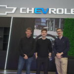 Chevrolet implementa tecnología accesible en sus concesionarios de Uruguay