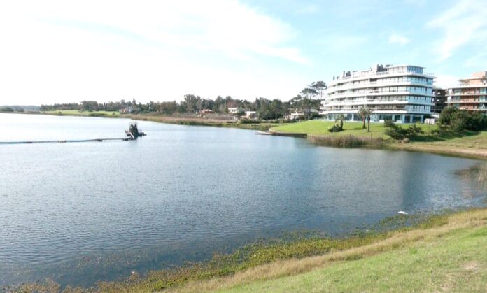 Abella presenta proyecto para priorizar la protección de la Laguna del Diario