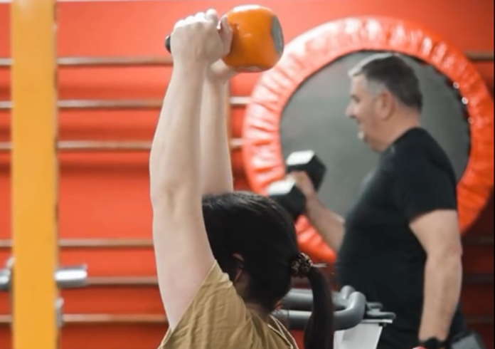 Más de 110 personas utilizan la sala de musculación de Aznárez mensualmente